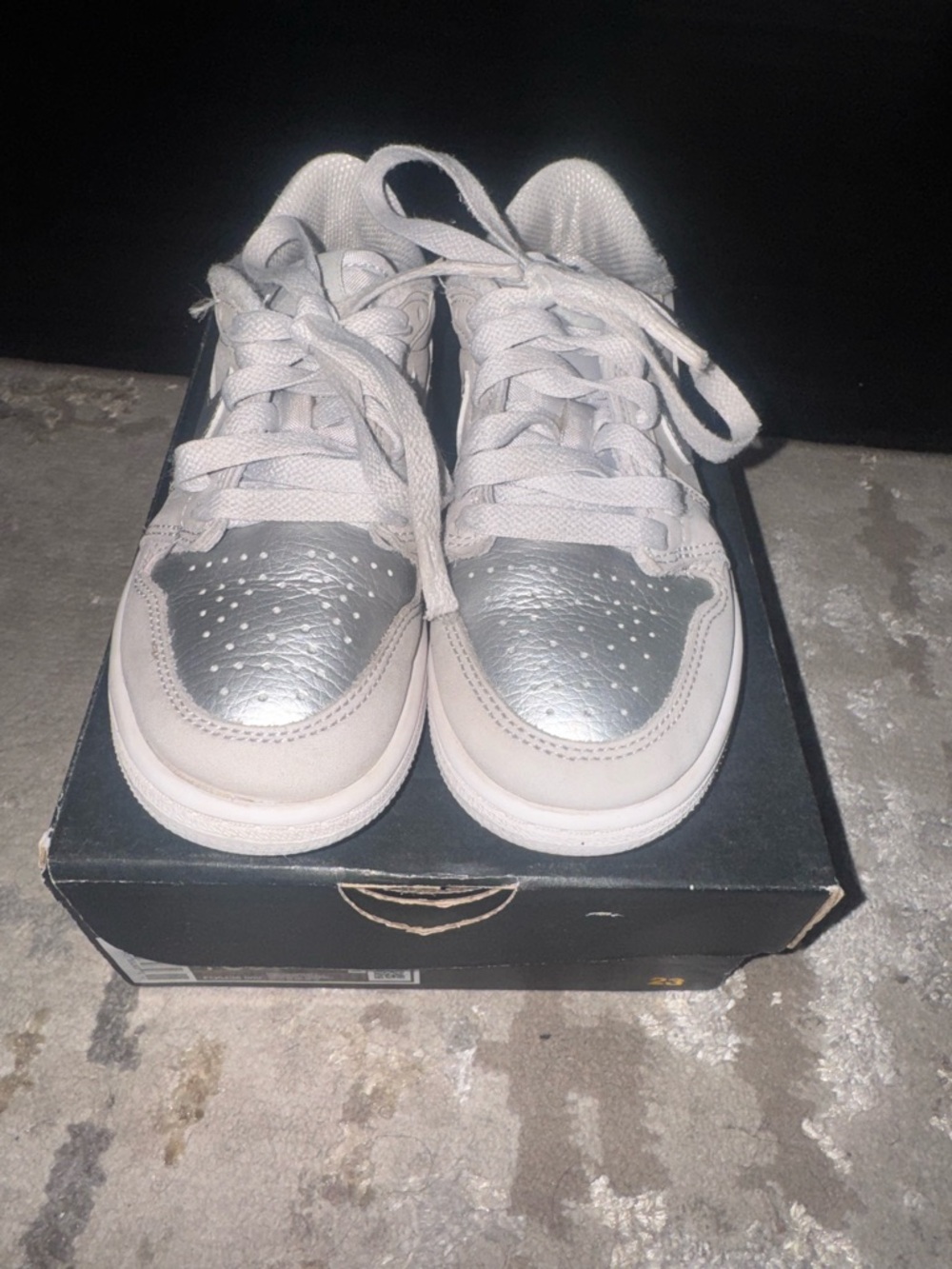 Jordan Kids White and Metallic Silver Low-Top Sneakers